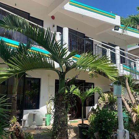 Turtle Inn Resort Manoc-Manoc Екстериор снимка