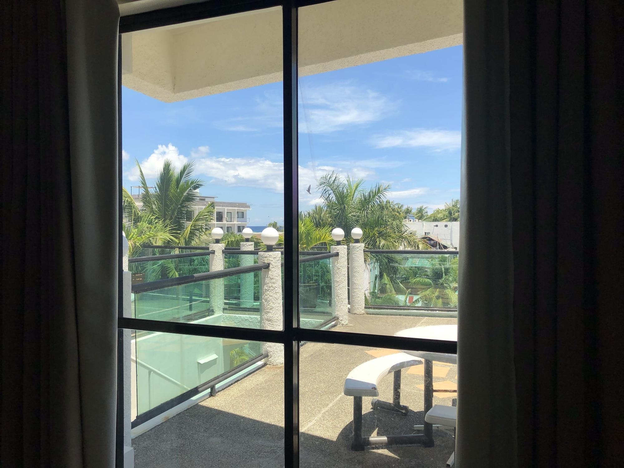 Turtle Inn Resort Manoc-Manoc Екстериор снимка