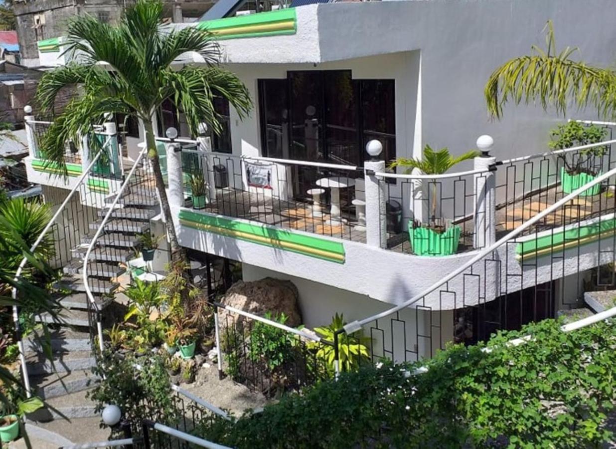 Turtle Inn Resort Manoc-Manoc Екстериор снимка